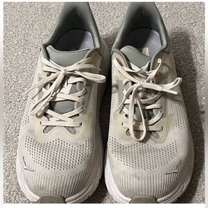 Hoka Clifton 9 men’s  size 11 WIDE